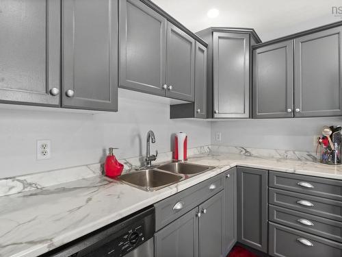 25 Middle Street, Dartmouth, NS 