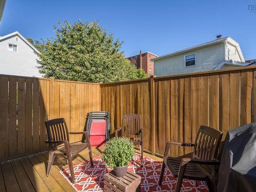 25 Middle Street, Dartmouth, NS 