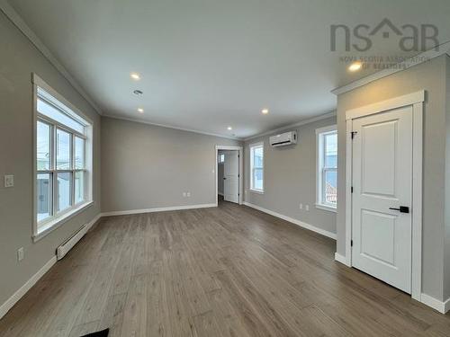 16 Christopher Avenue, Mount Uniacke, NS 