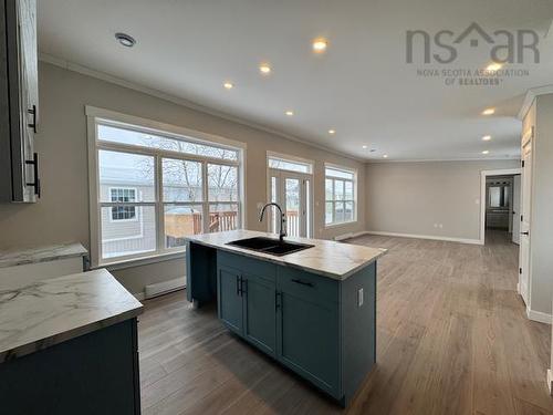 16 Christopher Avenue, Mount Uniacke, NS 