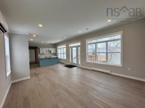 16 Christopher Avenue, Mount Uniacke, NS 