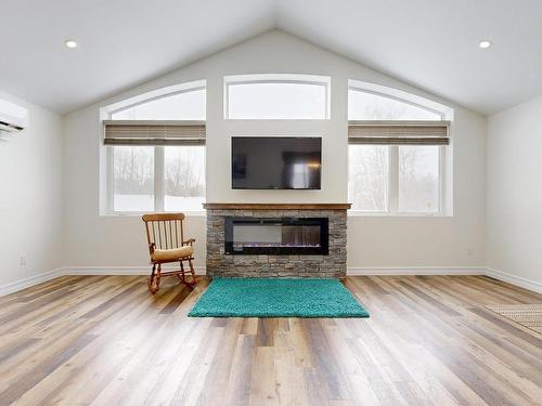 6672 Highway 1, Coldbrook, NS 