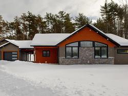 6672 Highway 1  Coldbrook, NS B4R 1B7