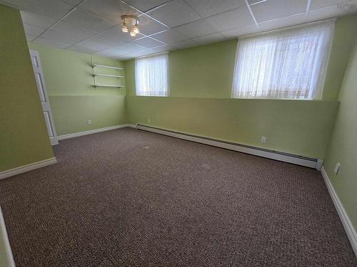 47 River Road, Albert Bridge, NS 