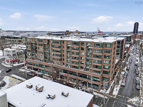 301 5530 Artillery Place  Halifax, NS B3J 1J3