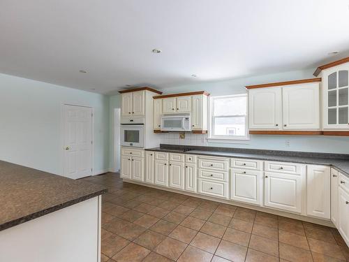 8675 Highway 2, Southampton, NS 