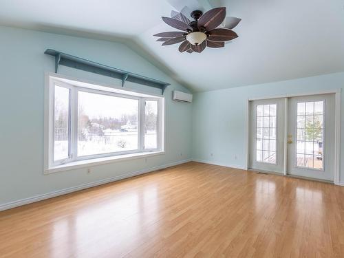 8675 Highway 2, Southampton, NS 