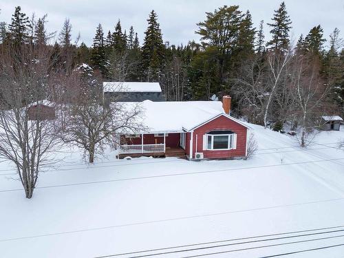 8675 Highway 2, Southampton, NS 