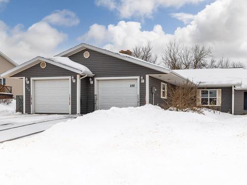 258 Shakespeare Drive  Stratford, PE C1B 2X5