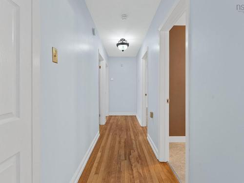 69 Deepwood Crescent, Halifax, NS 