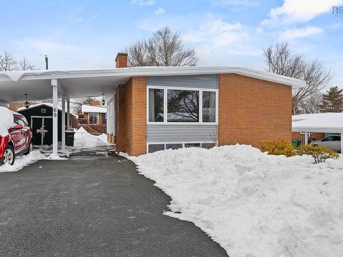 69 Deepwood Crescent, Halifax, NS 