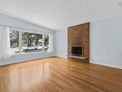 69 Deepwood Crescent, Halifax, NS 