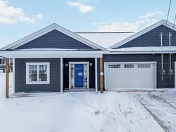 48 Jessome Avenue  Lantz, NS B2S 0K6