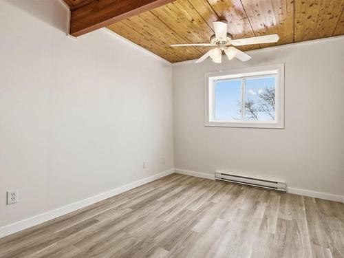 76 Cavendish Road, Halifax, NS 