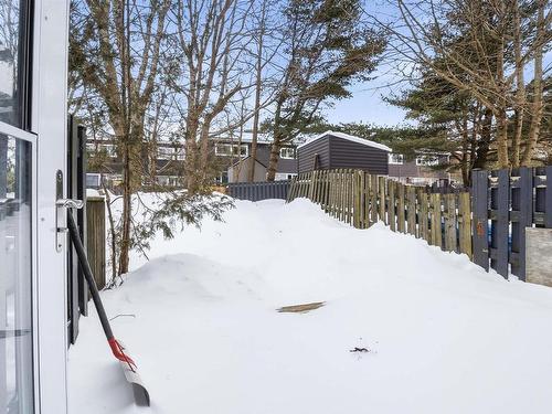 76 Cavendish Road, Halifax, NS 