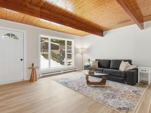 76 Cavendish Road  Halifax, NS B3P 2J7