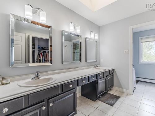 252 Blue Heron Drive, New Glasgow, NS 