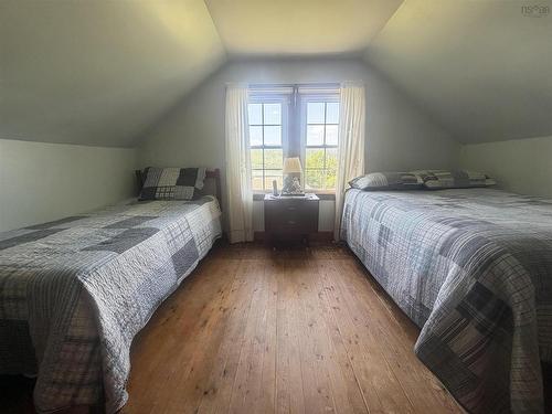 9596 105 Highway, Whycocomagh, NS - Indoor Photo Showing Bedroom