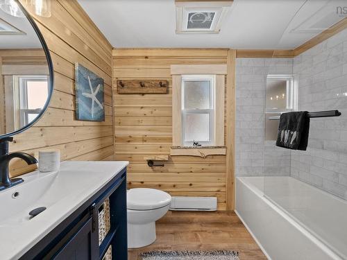 1451 Cape Split Road, Scots Bay, NS 