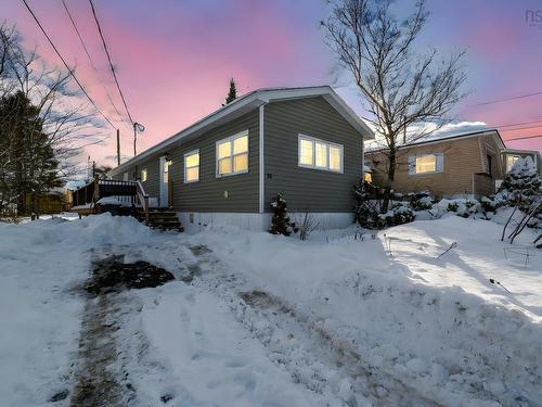 14 Moduline Drive, Harrietsfield, NS 
