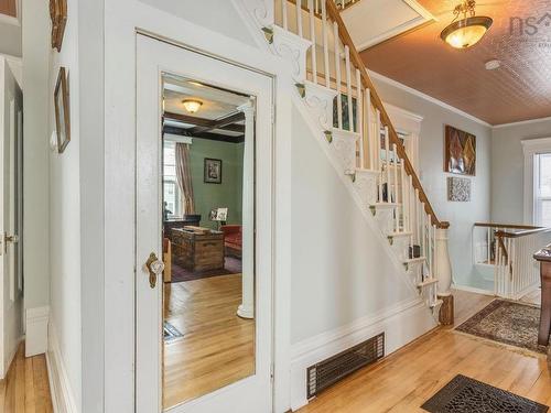10352 1 Highway, Paradise, NS 