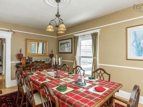 10352 1 Highway, Paradise, NS 