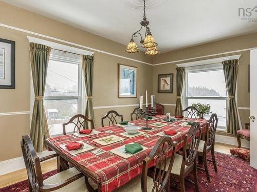 10352 1 Highway, Paradise, NS 