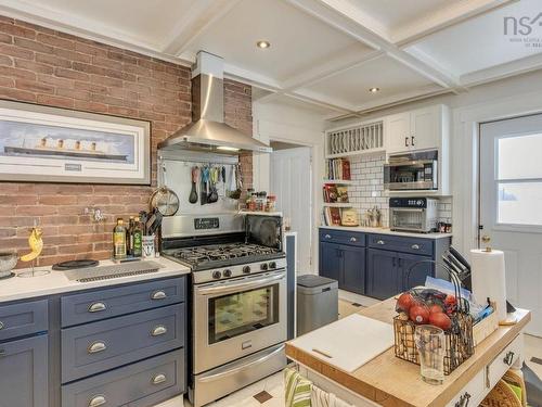 10352 1 Highway, Paradise, NS 