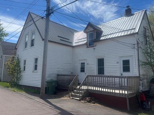 55 Elm Street  Springhill, NS B0M 1X0