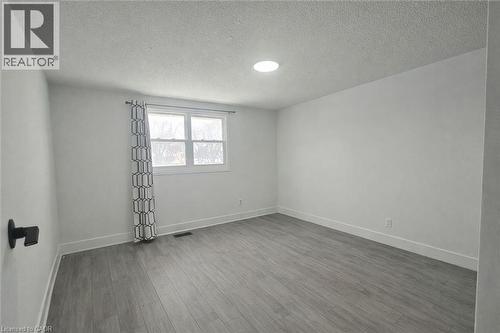 92 Copperfield Crescent, Chatham, ON - Indoor Photo Showing Other Room