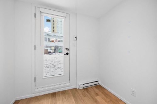 Entrée extérieure - 516 Rue Cherrier, Montréal (Le Plateau-Mont-Royal), QC - Indoor Photo Showing Other Room