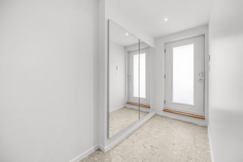 Hall d'entrée/Vestibule - 516 Rue Cherrier, Montréal (Le Plateau-Mont-Royal), QC - Indoor Photo Showing Other Room