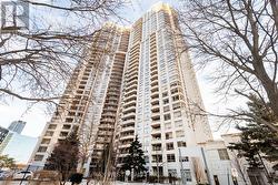 902 - 35 KINGSBRIDGE GARDEN CIRCLE  Mississauga, ON L5R 3Z5