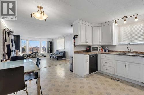 101 Huntstrom Drive Ne, Calgary, AB - Indoor Photo Showing Kitchen