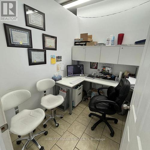 2891 Derry Road E, Mississauga, ON 