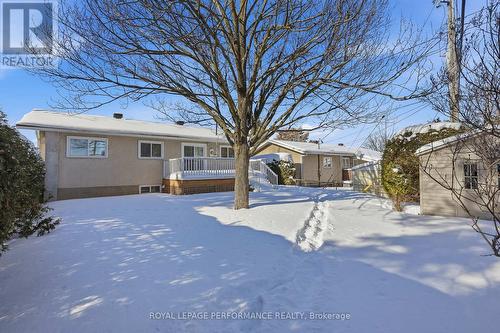 2266 Fife Crescent, Ottawa, ON - Outdoor