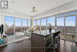 1105 - 501 ST. CLAIR AVENUE  Toronto, ON M5P 0A2