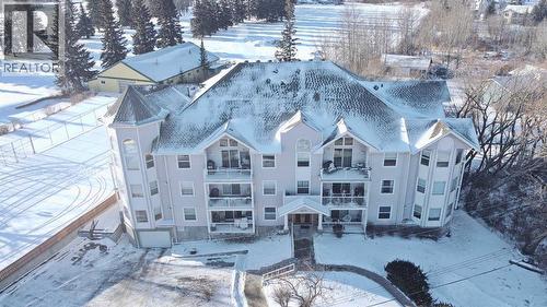 106, 5435 Lakeshore Drive  Sylvan Lake, AB T4S 1T2