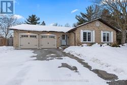 30 STONEY COURT  Tillsonburg, ON N4G 4R7