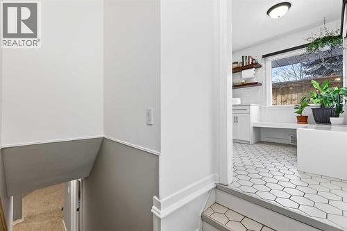 3231 25 Street Sw, Calgary, AB - Indoor Photo Showing Other Room
