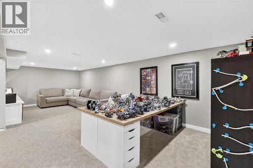 games room room - 3231 25 Street Sw, Calgary, AB - Indoor