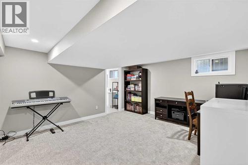 office - 3231 25 Street Sw, Calgary, AB - Indoor