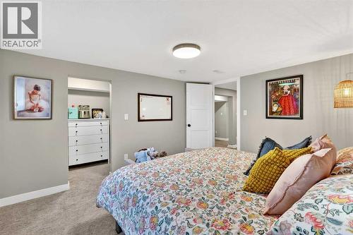 3rd bdrm - 3231 25 Street Sw, Calgary, AB - Indoor Photo Showing Bedroom