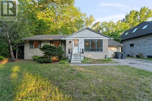 1302 Martley Drive, Mississauga, ON - Outdoor