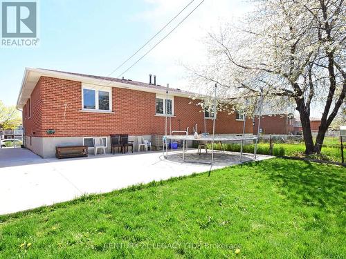 3368 Chipley Crescent, Mississauga, ON - Outdoor