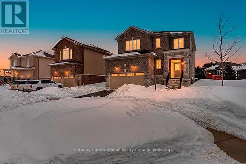 23 AUTUMN DRIVE  Wasaga Beach, ON L9Z 0K7