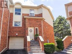 16 - 1550 REEVES GATE  Oakville, ON L6M 3J3