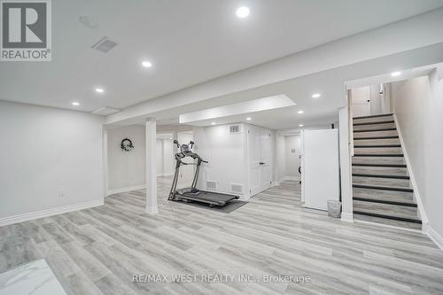 38 Bottlebrush Drive, Brampton, ON - Indoor