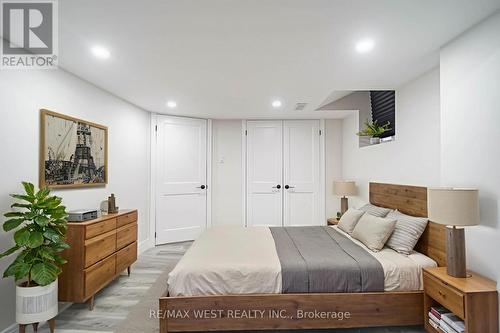 38 Bottlebrush Drive, Brampton, ON - Indoor Photo Showing Bedroom