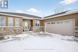 9128 INDIAN HILLS TRAIL W  Lambton Shores, ON N0N 1J2